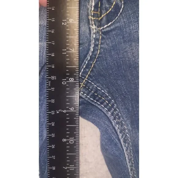 Amethyst Cropped Distressed Jeans Women's Blue EUC sz 13 - Picture 7 of 7